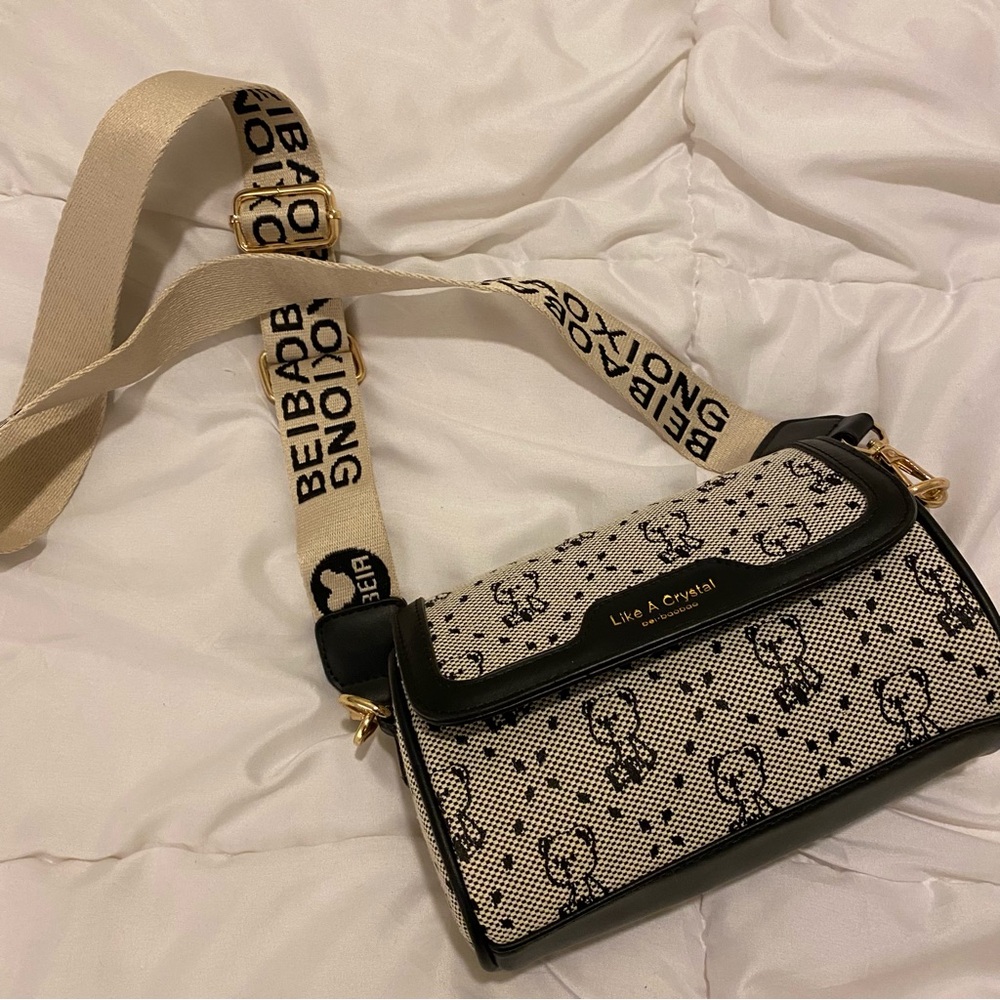 BRAND NEW WOMENS TEDDY BEAR PURSE